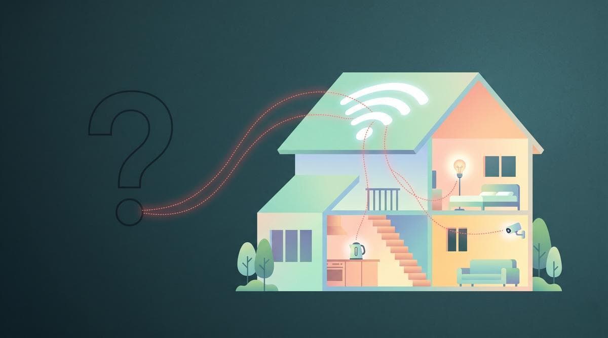 Stilisierte Illustration: rote Datenlinien dringen durch ein WLAN-Symbol in ein Haus mit smarten Geräten ein